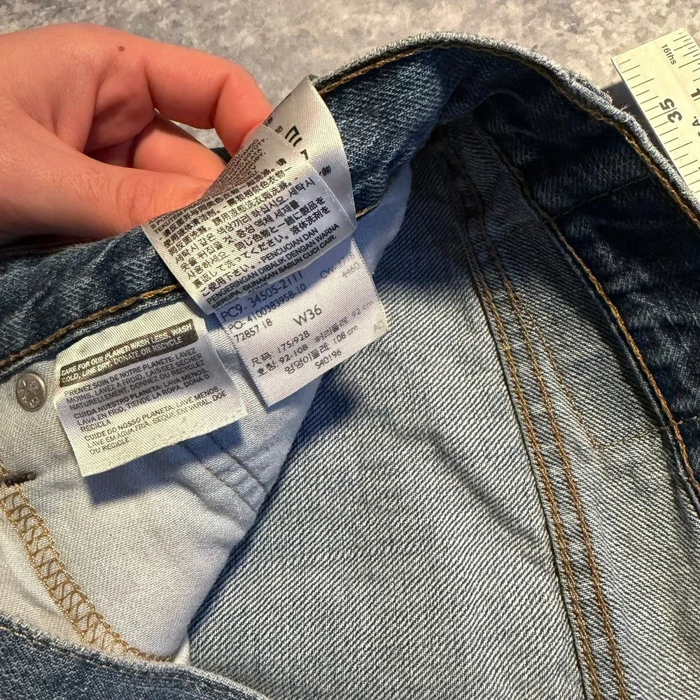 Levis‎ 505 Mens Distressed Denim Jean Shorts Blue Size 36 Regular Fit Jorts